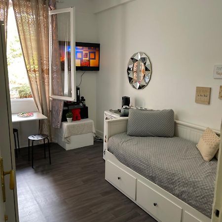 パリ Tour Montparnasse Bed & Breakfast エクステリア 写真